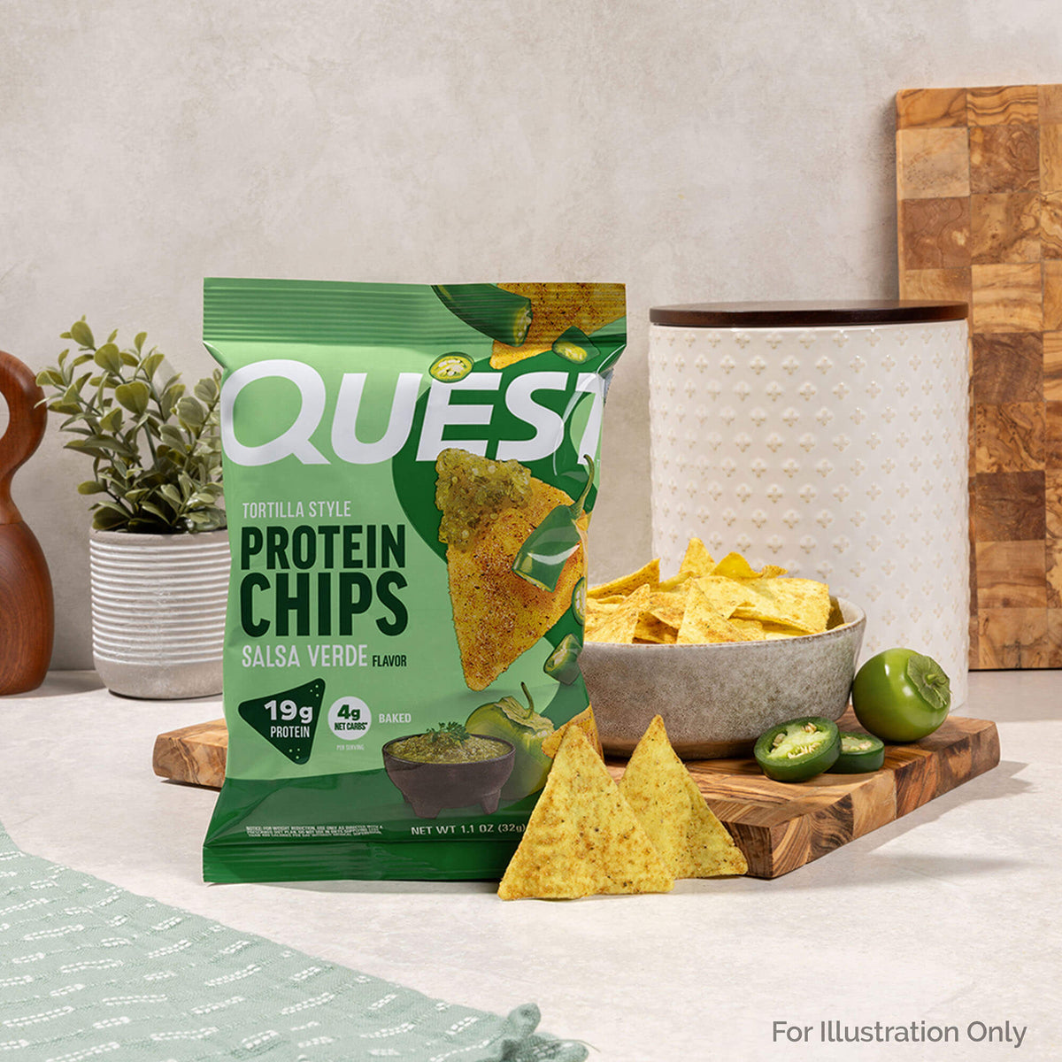 salsa-verde-tortilla-style-protein-chips-b6 qst-016419-salsa-verde-tortilla-style-protein-chips_5.jpg